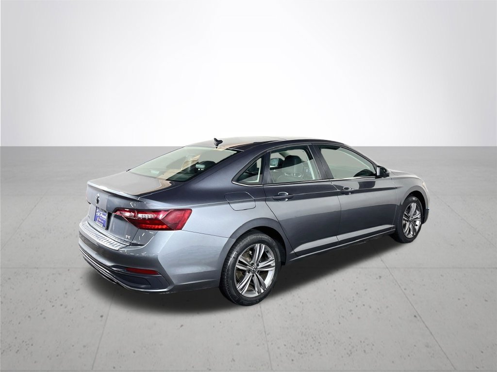 Certified Used 2024 Platinum Gray Metallic Volkswagen 1.5T SE image 7