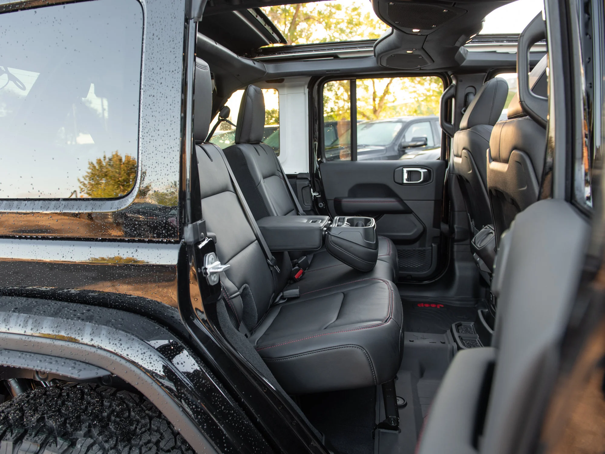 New 2027 Black Jeep Rubicon X* 4 Door 4x4, Sky 1 Touch Pwr Top, 35 Inch Tires, Nappa Leather image 27