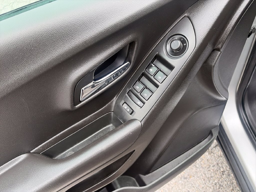 Used 2020 Silver Chevrolet LT image 12
