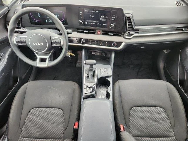 Used 2025 Gravity Gray KIA LX Front-Wheel Drive image 27
