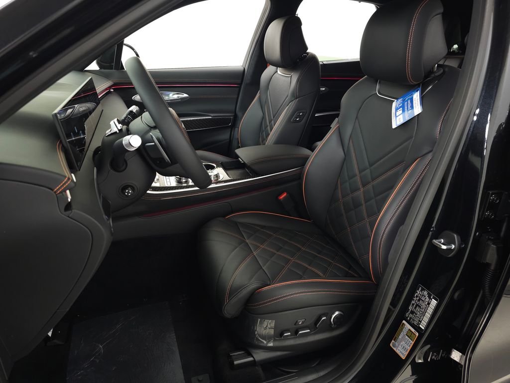 New 2026 White Genesis 3.5T SPORT PRESTIGE image 12