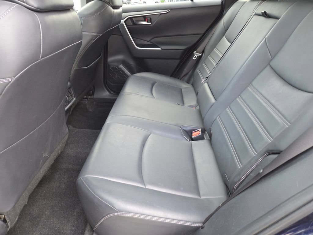 Used 2022 Blueprint Toyota XLE Premium image 23