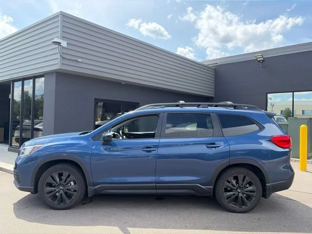 Used 2022 Abyss Blue Pearl Subaru Onyx Edition image 8