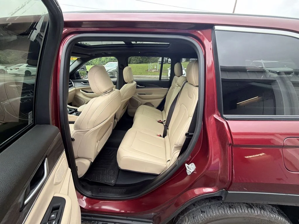 Used 2023 Red Jeep Limited image 23