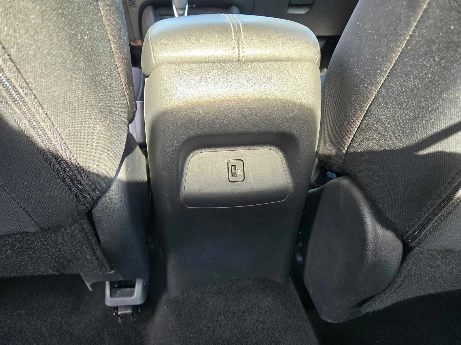 Used 2024  Nissan SV image 15
