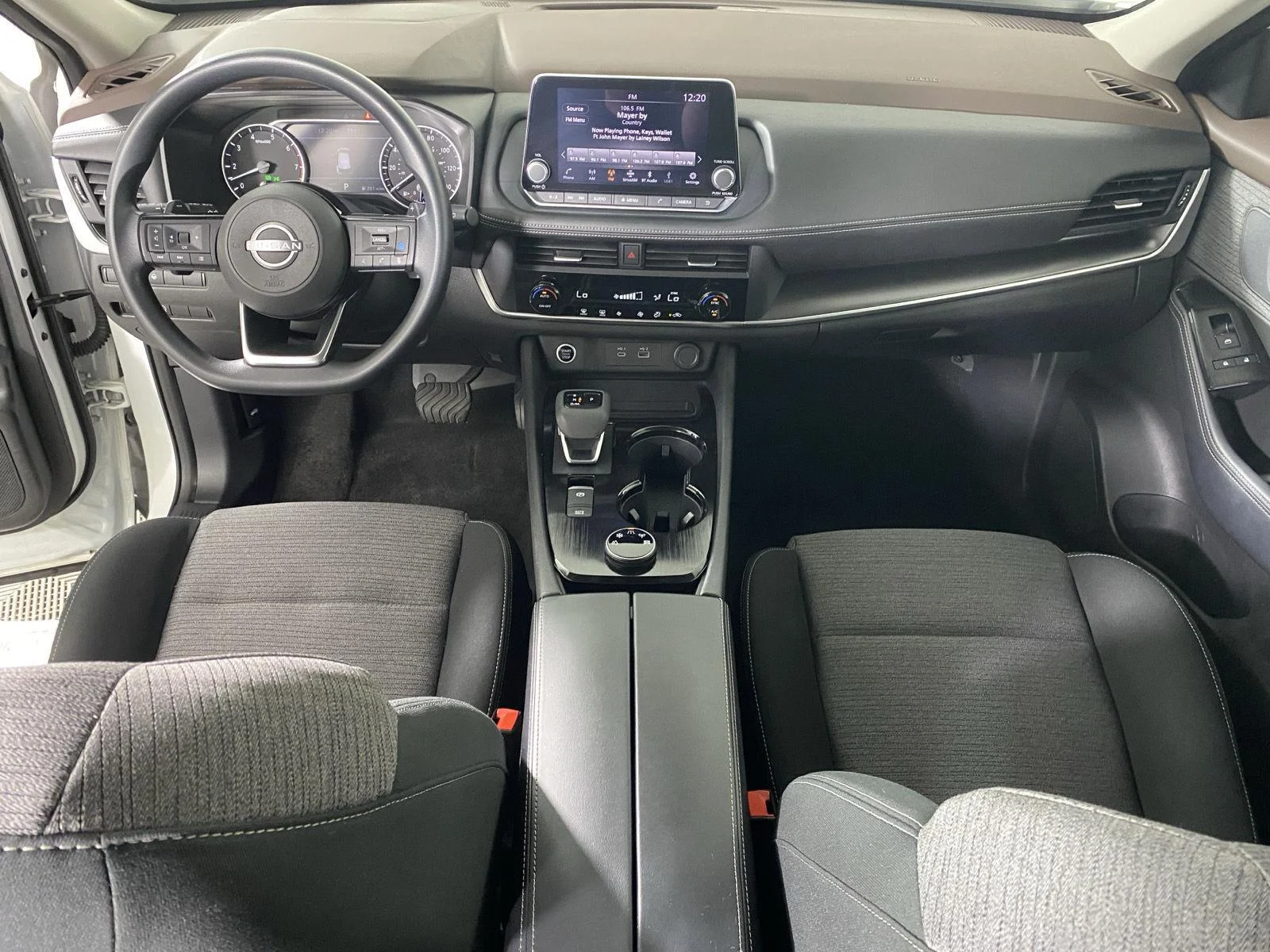 Used 2023 Pearl White Tricoat Nissan SV image 22