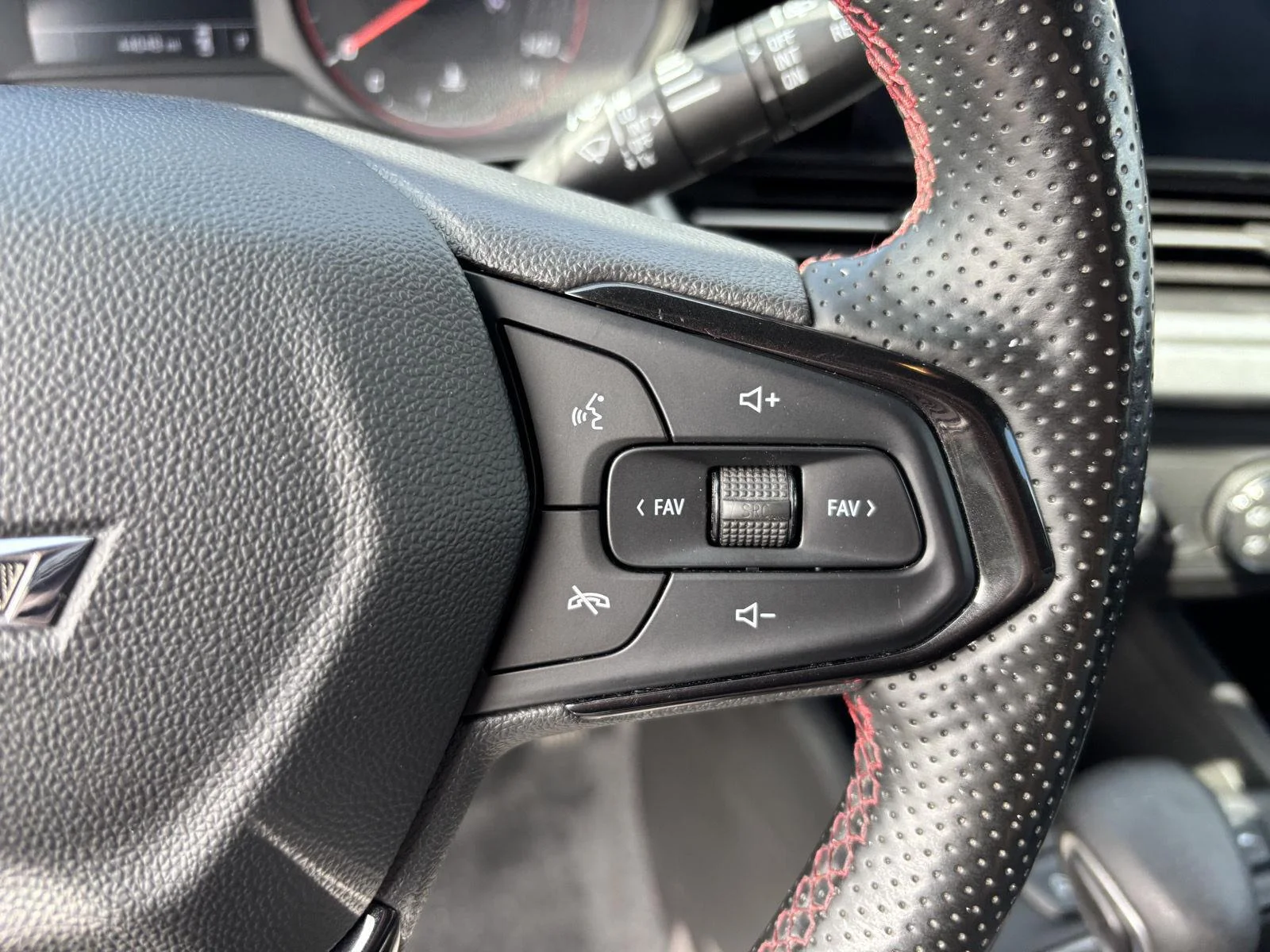 Used 2024 Crimson Metallic Chevrolet 1RS image 22