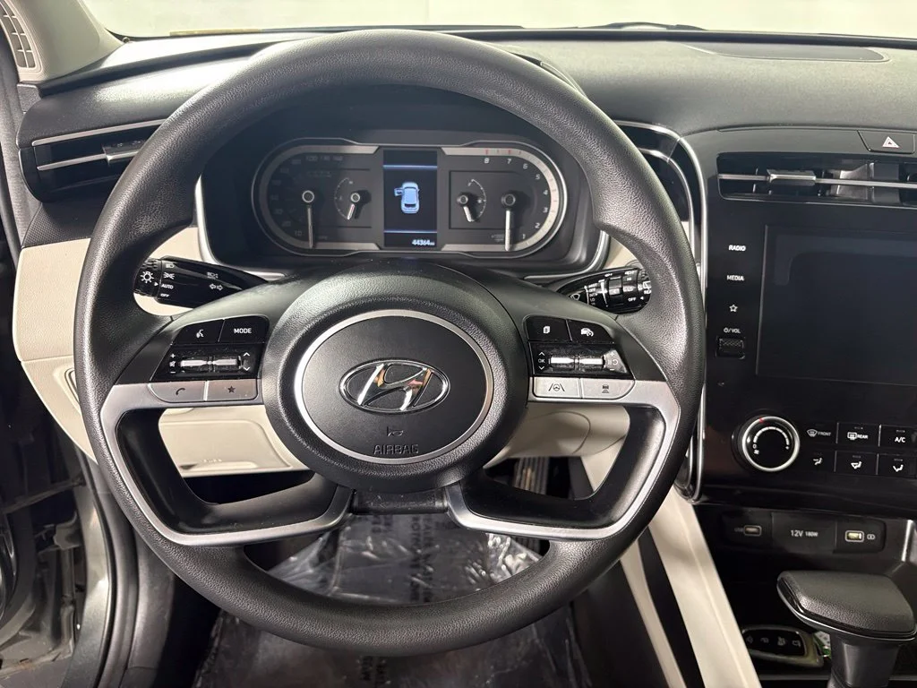 Used 2022 Gray Hyundai SEL image 23