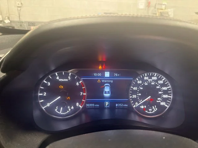 Used 2019 Pearl White Nissan 2.0 Edition ONE image 8