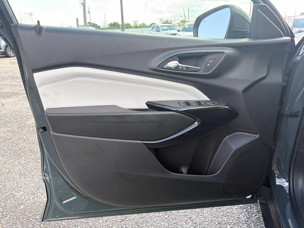 2026 Chevrolet Trax LT - Photo 21
