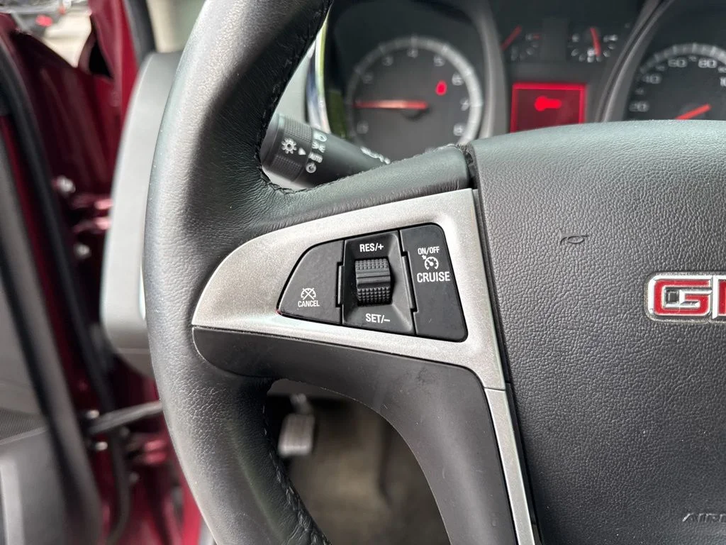 Used 2017 Red GMC SLE-2 image 25