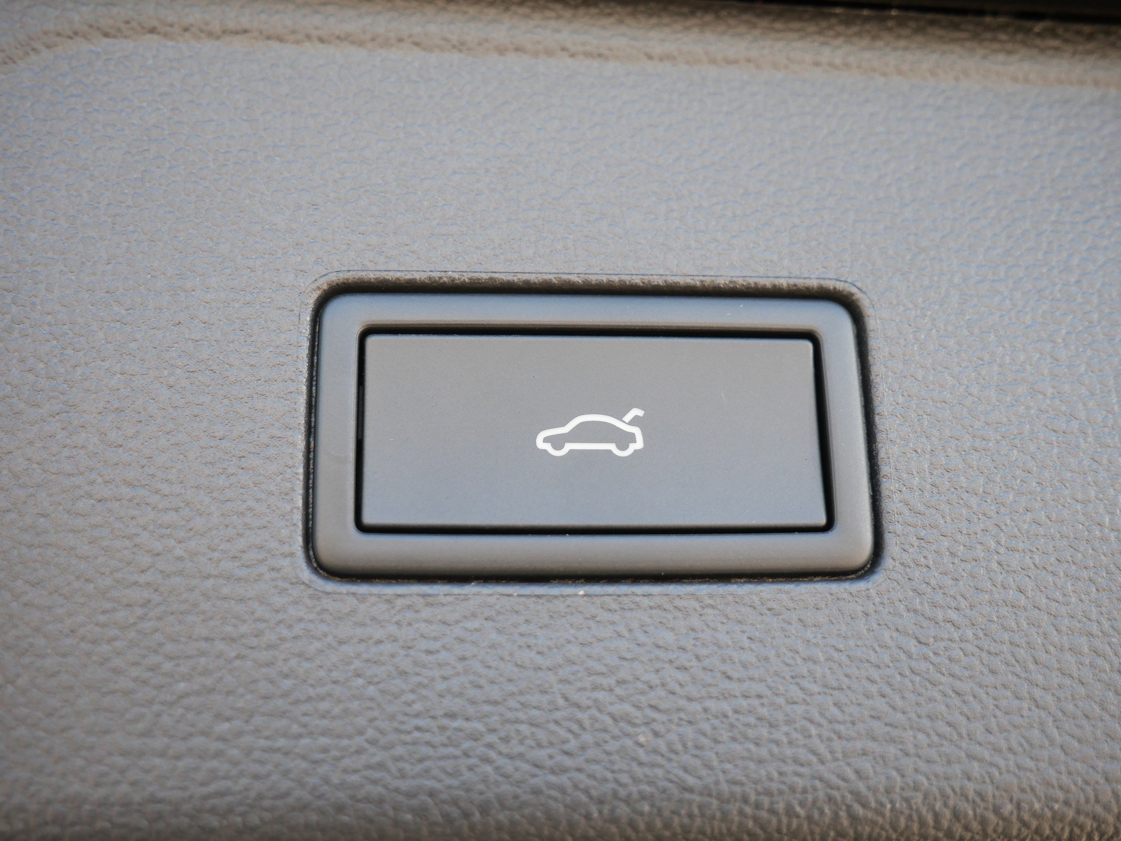 2026 Volkswagen Atlas SEL Premium R-Line - Photo 6