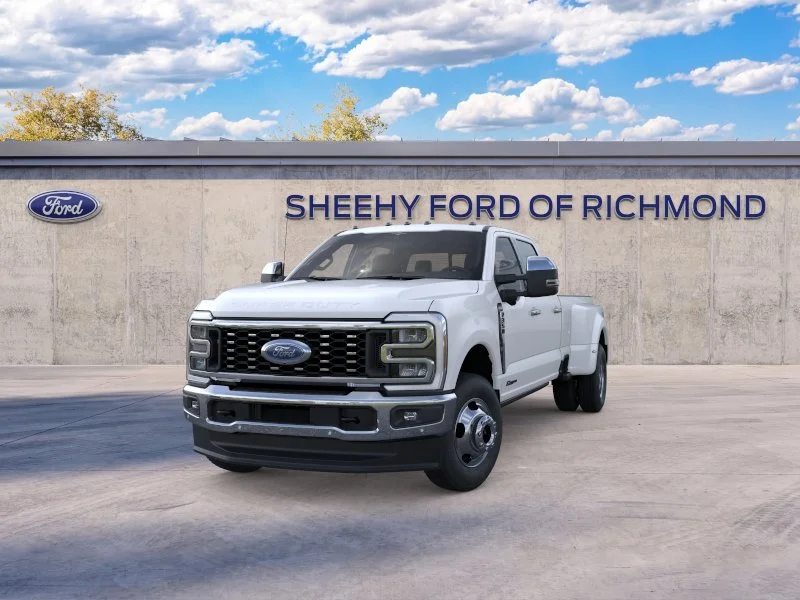 New 2026 Star White Metallic Tri-Coat Ford F-350® Lariat® image 3