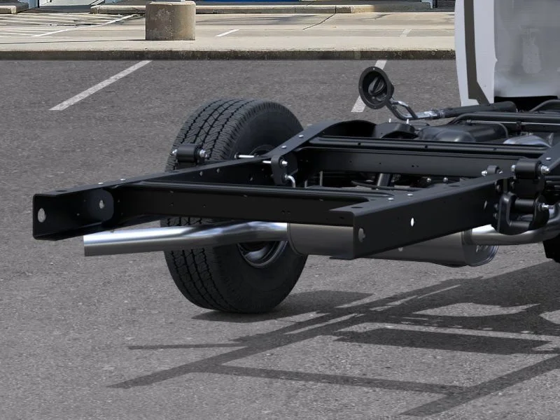 New 2025 Summit White Chevrolet 1WT image 14