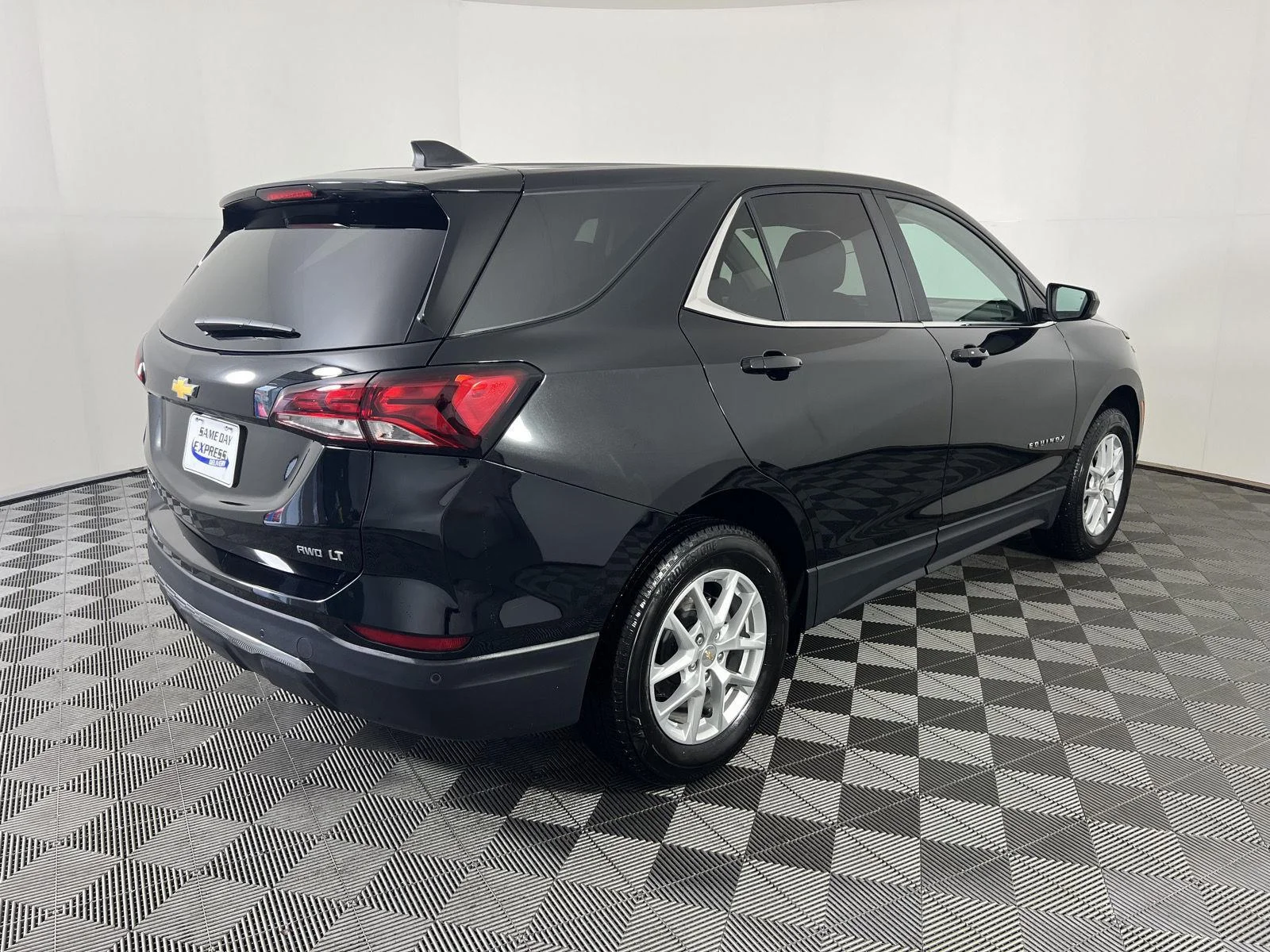 Used 2024 Mosaic Black Metallic Chevrolet LT image 24