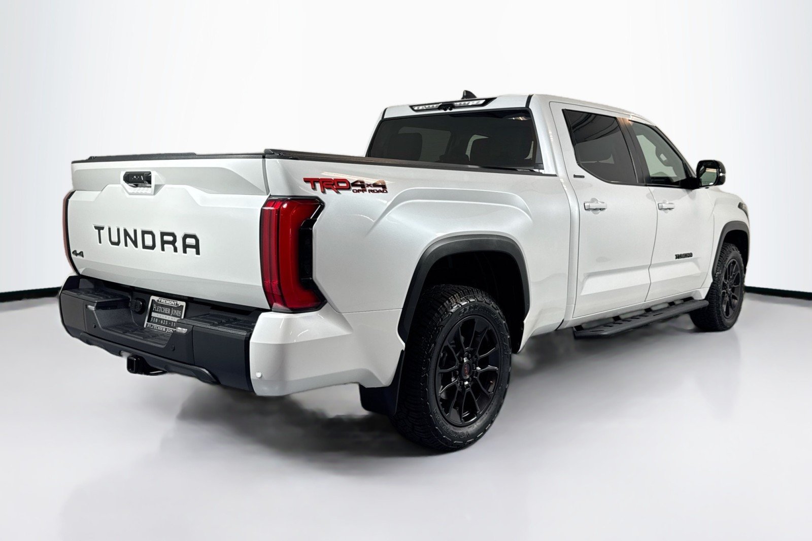 Used 2024 WHITE Toyota Limited CrewMax 6.5