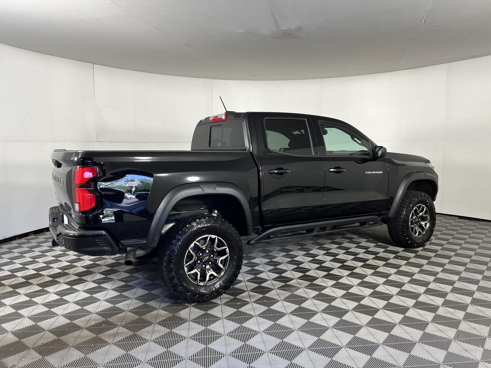 Used 2023 Black Chevrolet ZR2 image 35