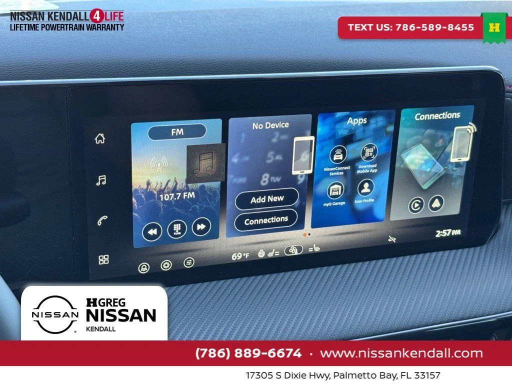 New 2026 Gun Metallic / Scarlet Ember Tintcoat Two-tone Nissan SR image 15