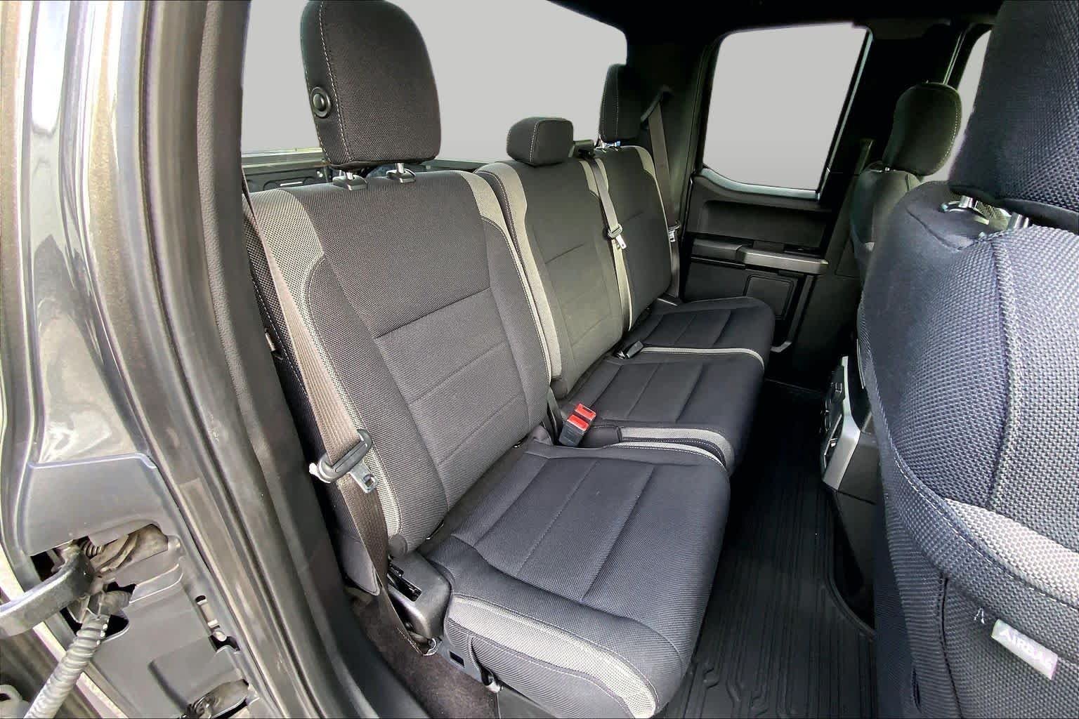 Used 2019 Magnetic Metallic Ford Raptor image 37