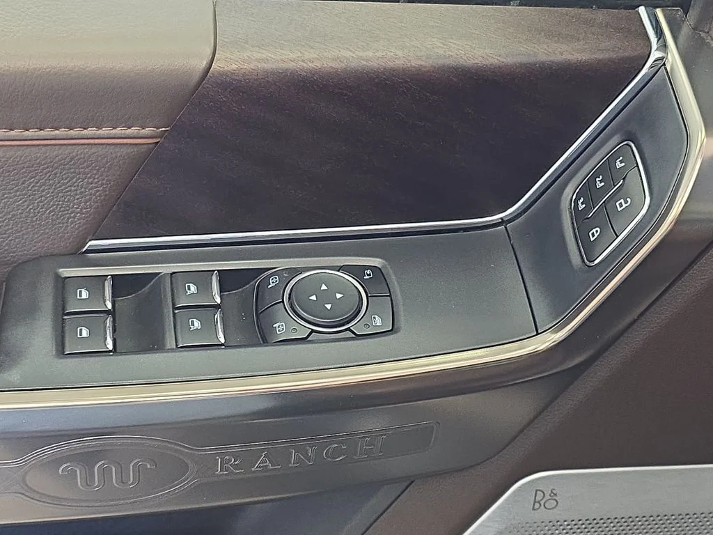 Used 2023 Azure Gray Metallic Ford King Ranch image 25