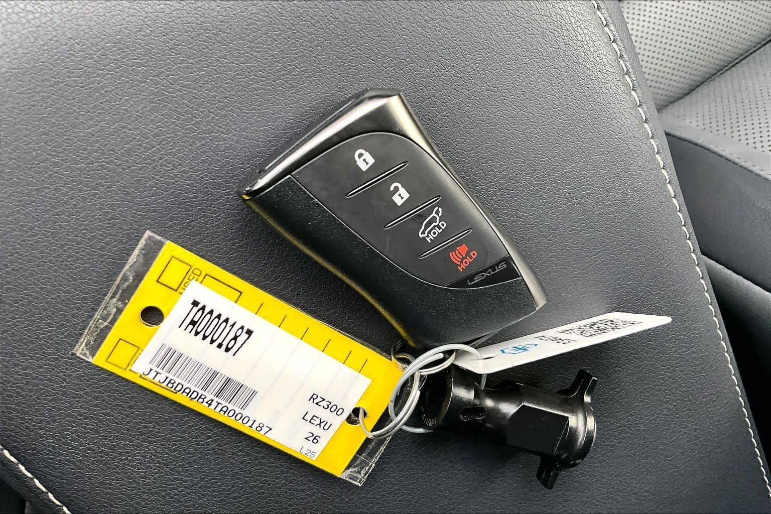 Used 2026 Iridium Lexus Premium image 14