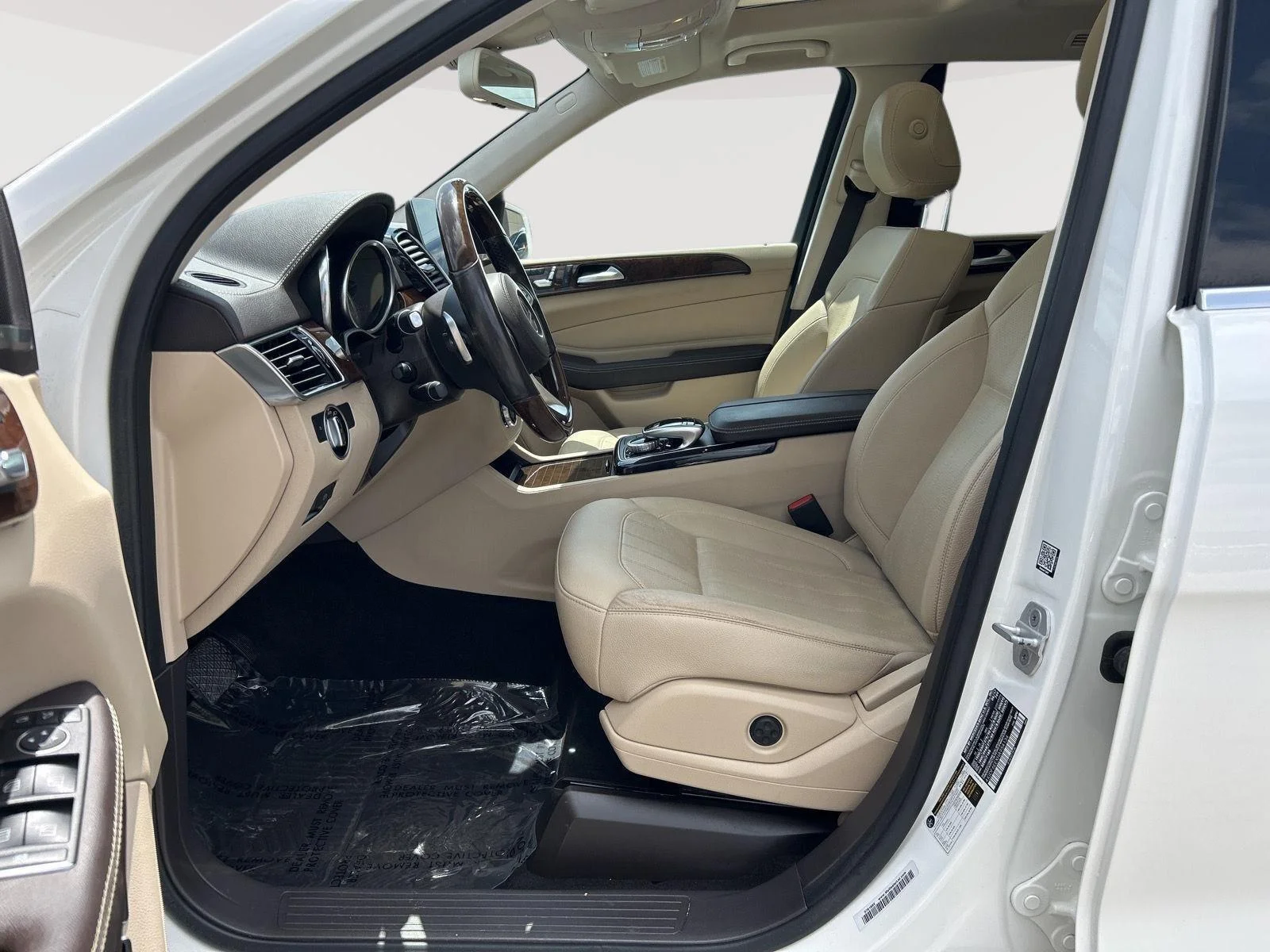 Used 2017  mercedes-benz GLS 450 4MATIC® SUV image 13