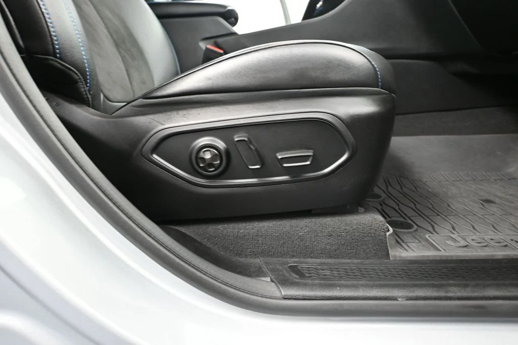 Certified Used 2023 Silver Jeep Trailhawk 4xe image 50
