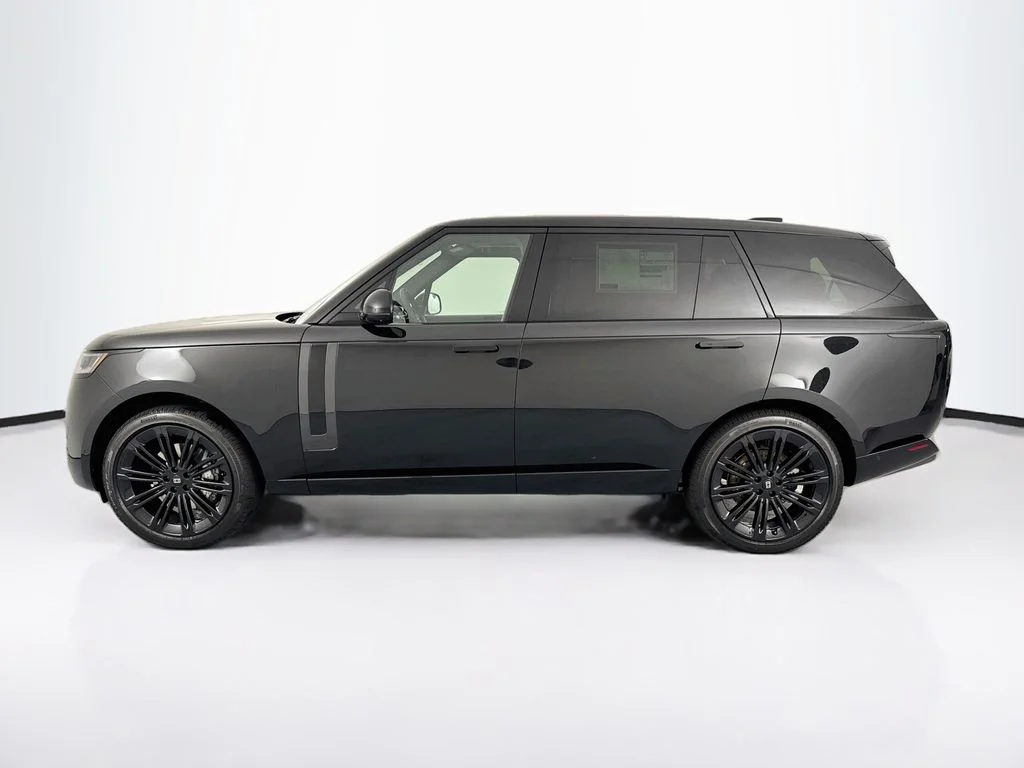 New 2027 Santorini Black Land Rover SE image 8