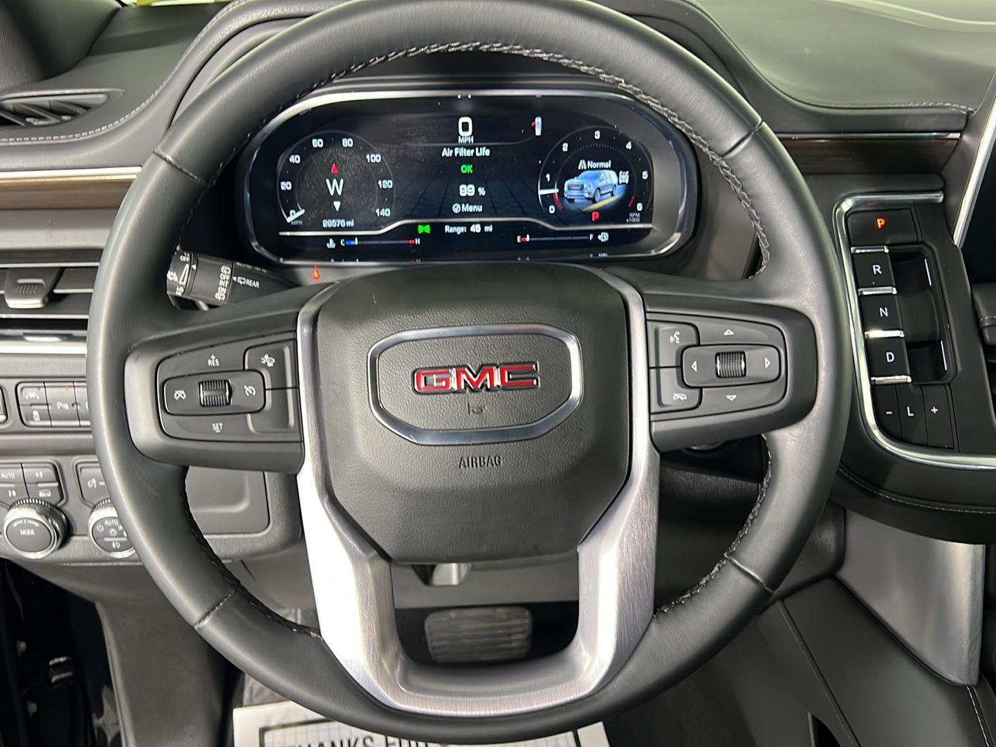 Used 2023 Onyx Black GMC SLE image 5