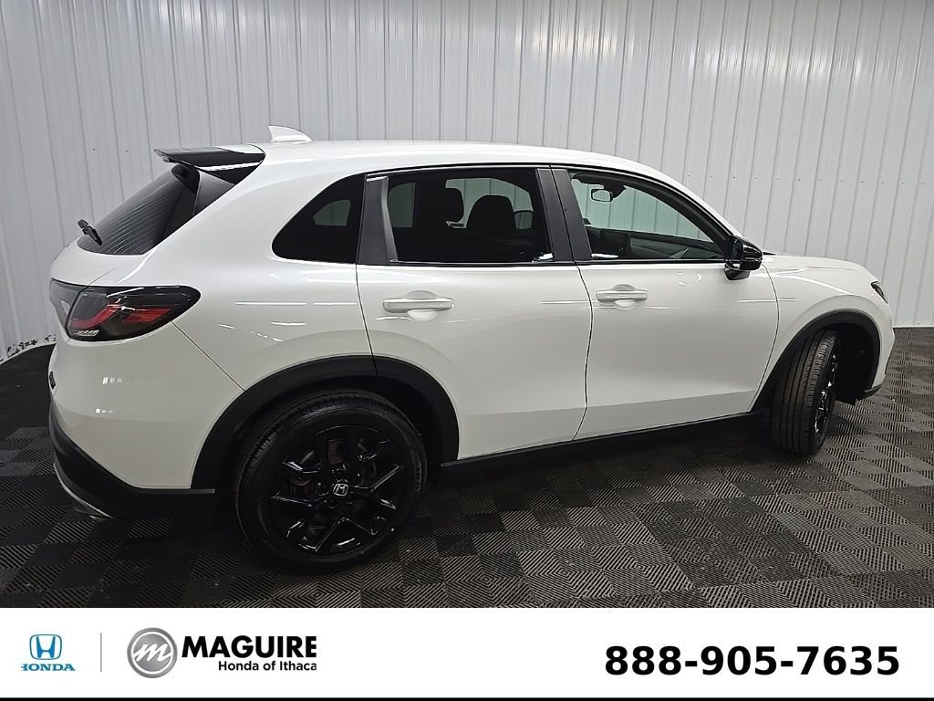 Used 2024 White Honda Sport image 3
