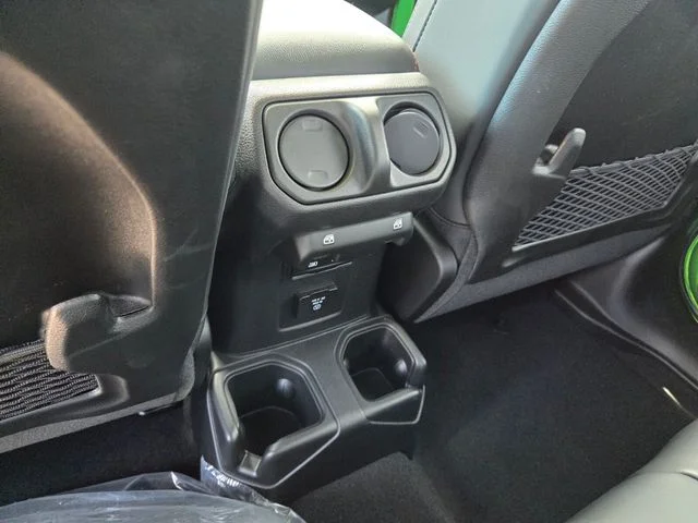 New 2026 Mojito Exterior Paint Jeep Rubicon X image 8