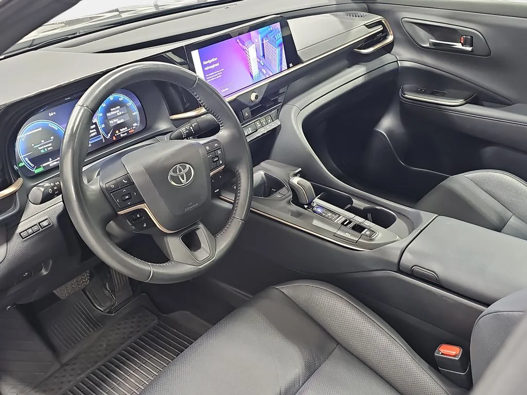 Used 2023 Gray Toyota Limited image 18