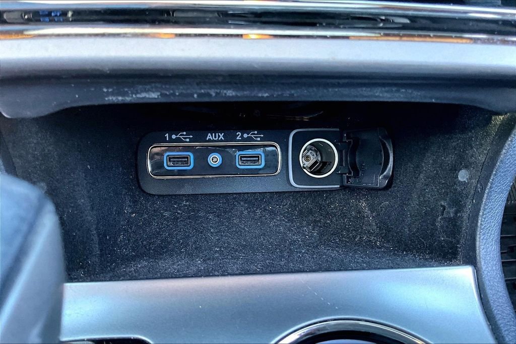 Used 2020 Red Jeep Overland image 25