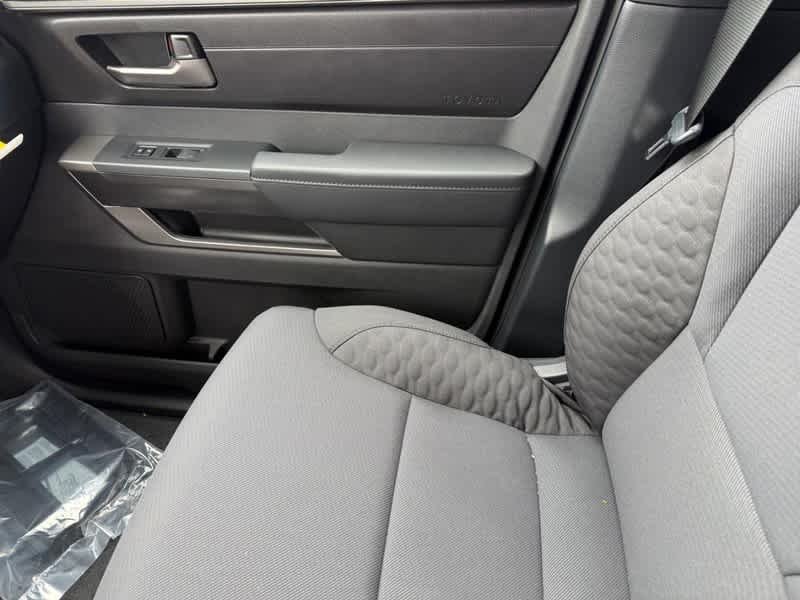 2026 Toyota Tundra SR5 - Photo 13