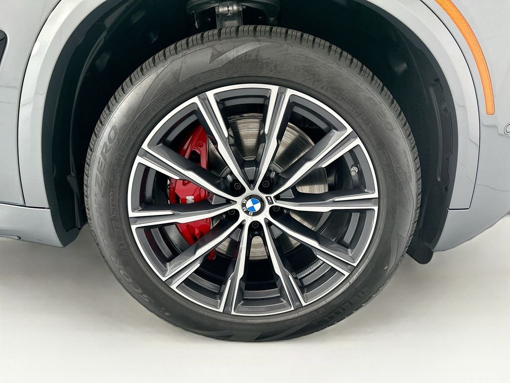 New 2026 Gray Metallic BMW sDrive40i image 31