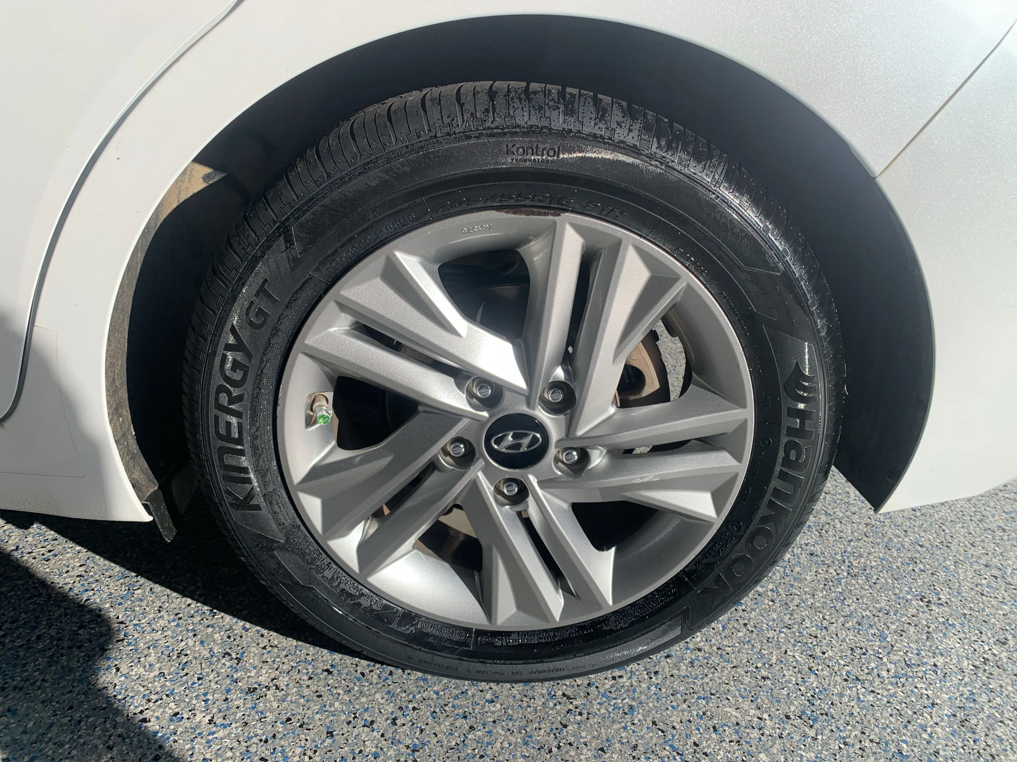 Used 2020  Hyundai SEL image 29