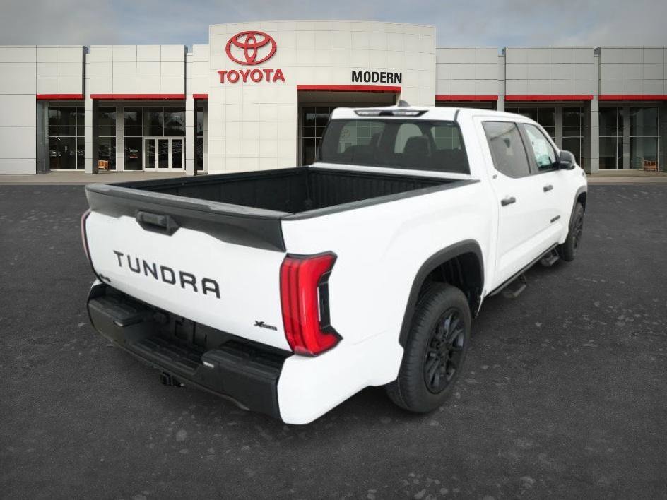 New 2026 Ice Cap Toyota SR5 image 7