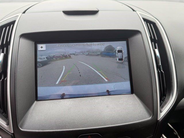 Used 2018 Oxford White Ford SEL image 18