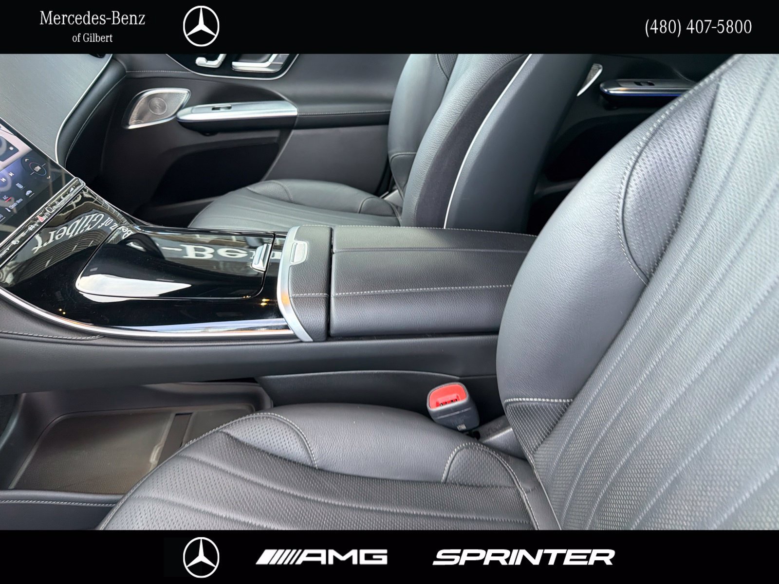 Certified Used 2023  Mercedes-Benz 500 SUV image 16