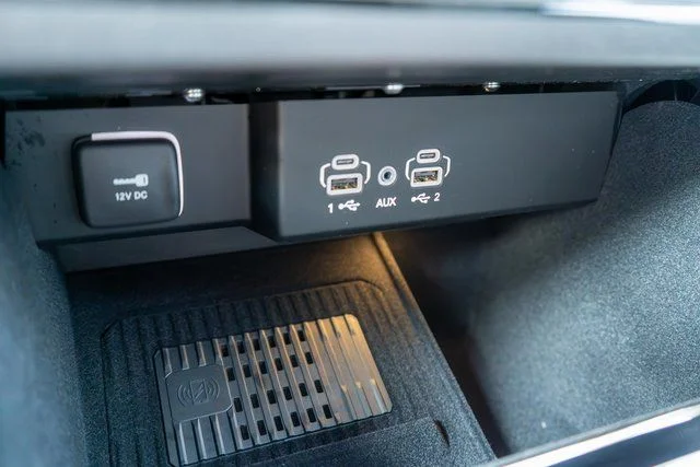 New 2026 Bright White Clearcoat Jeep  image 31