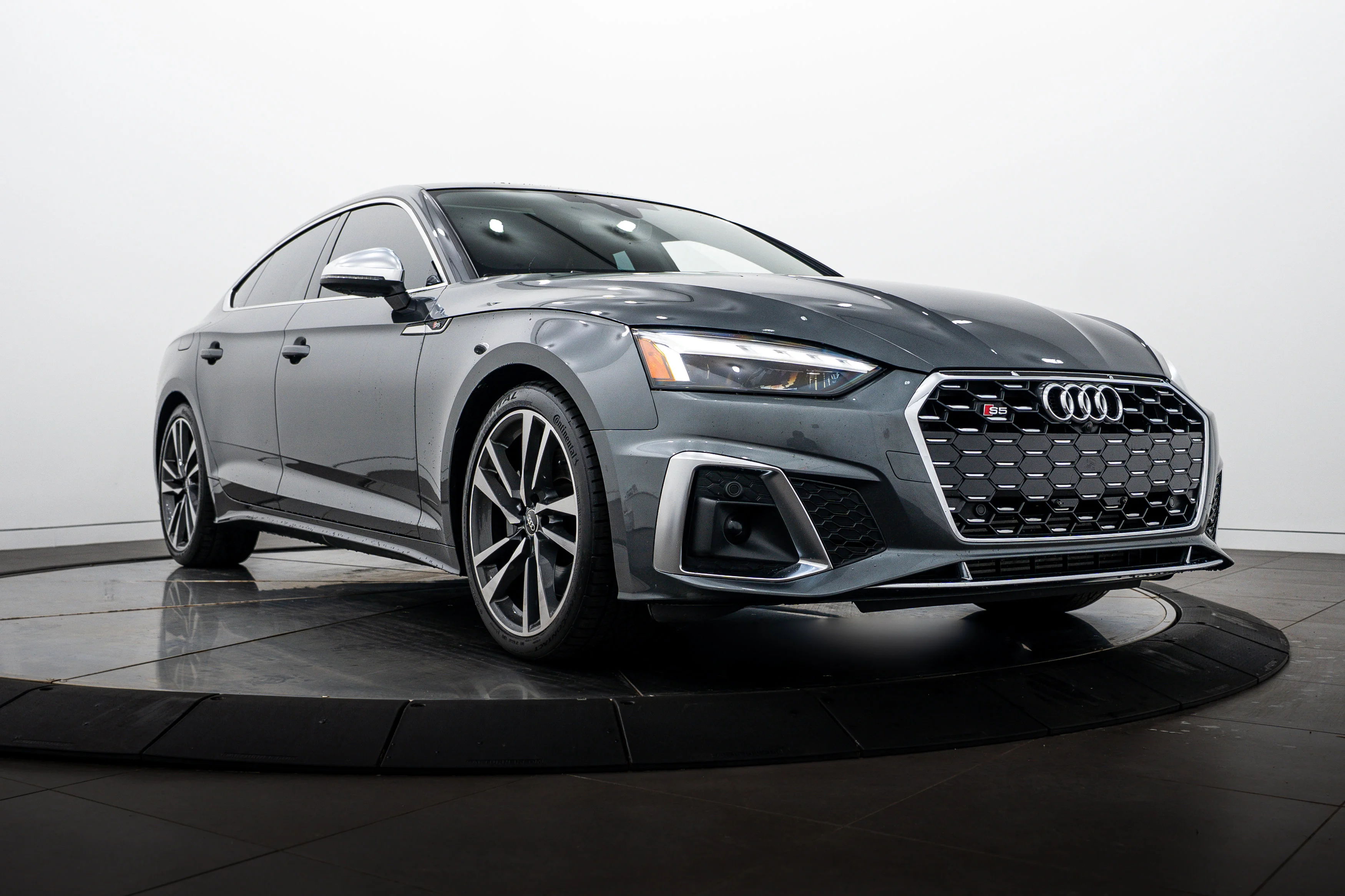 2023 Audi S5 Sportback Premium Plus quattro Tiptronic's photo