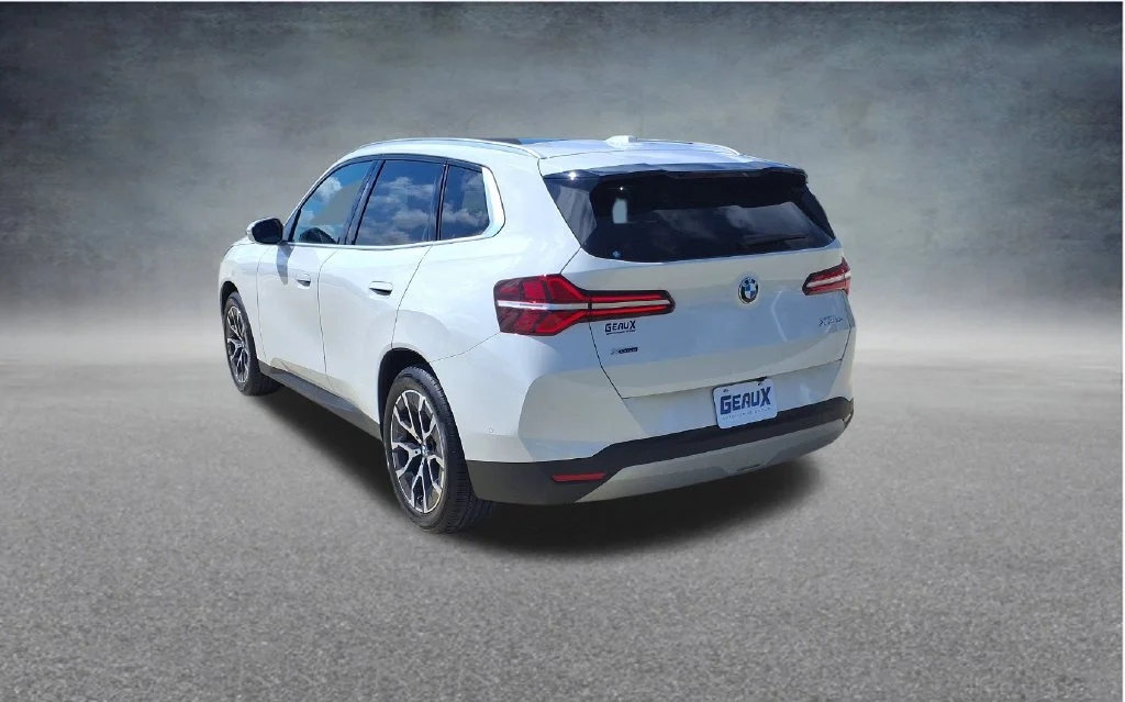 Used 2026 White BMW 30 xDrive image 12