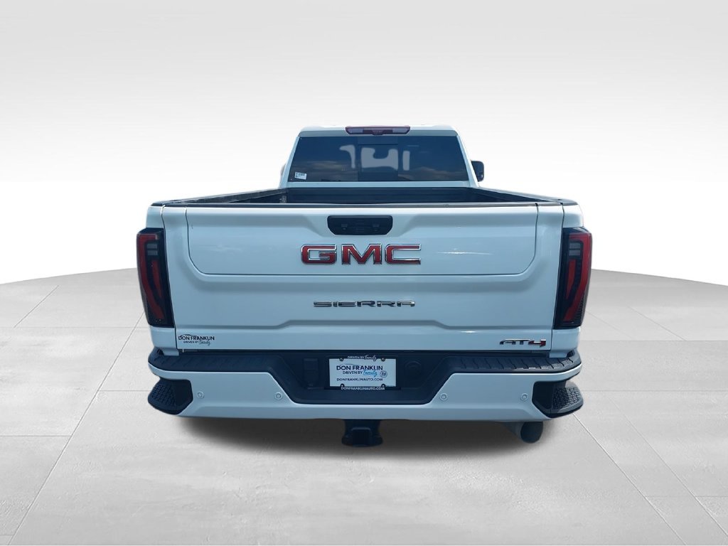 Used 2024 White GMC AT4 image 7