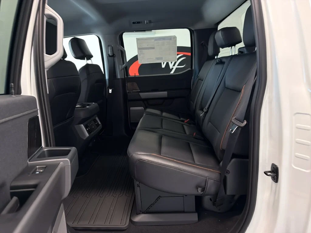New 2027 Star White Metallic Tri-Coat Ford F-250® Lariat® image 14