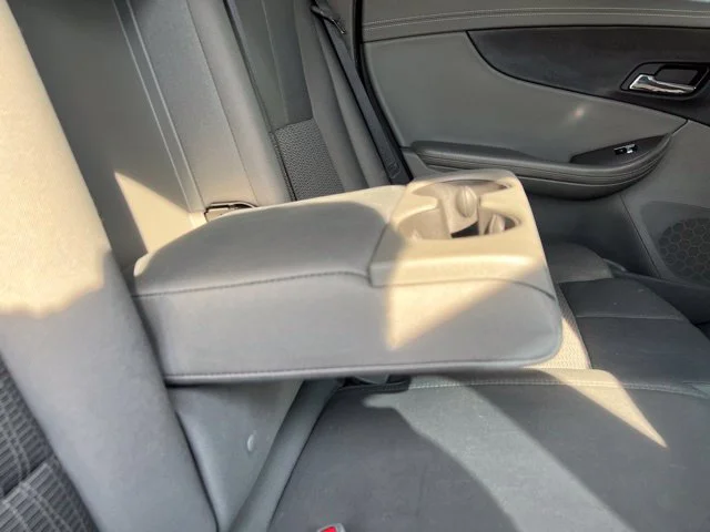 Used 2016 Blue Chevrolet LS image 28
