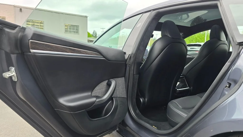Used 2023 Stealth Gray Tesla  image 16