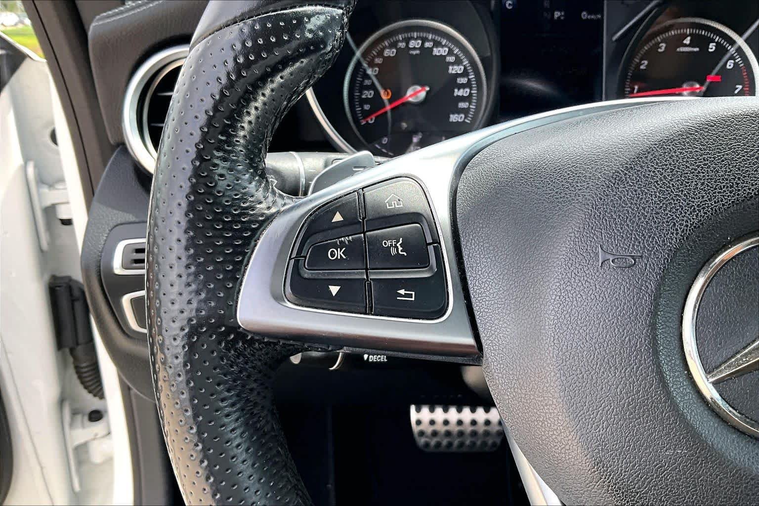Used 2017 Polar White Mercedes-Benz C 300 image 20