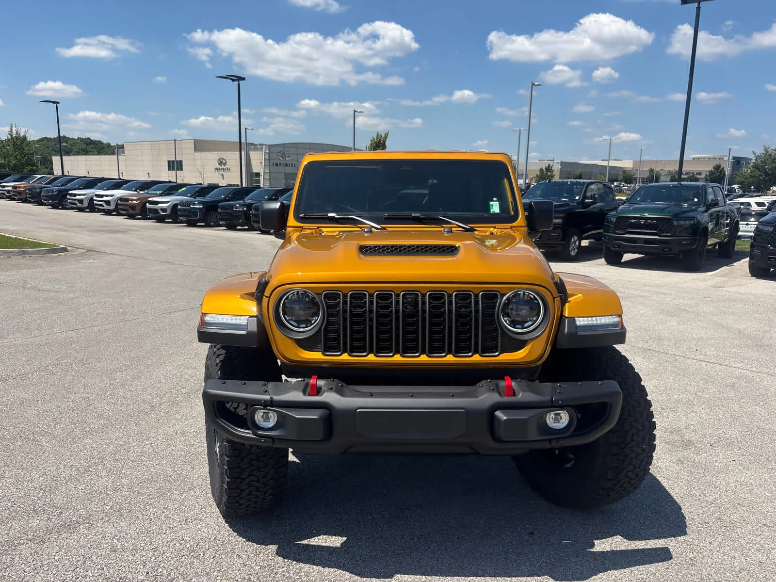 New 2026 Goldilocks Exterior Paint Jeep Rubicon X image 4