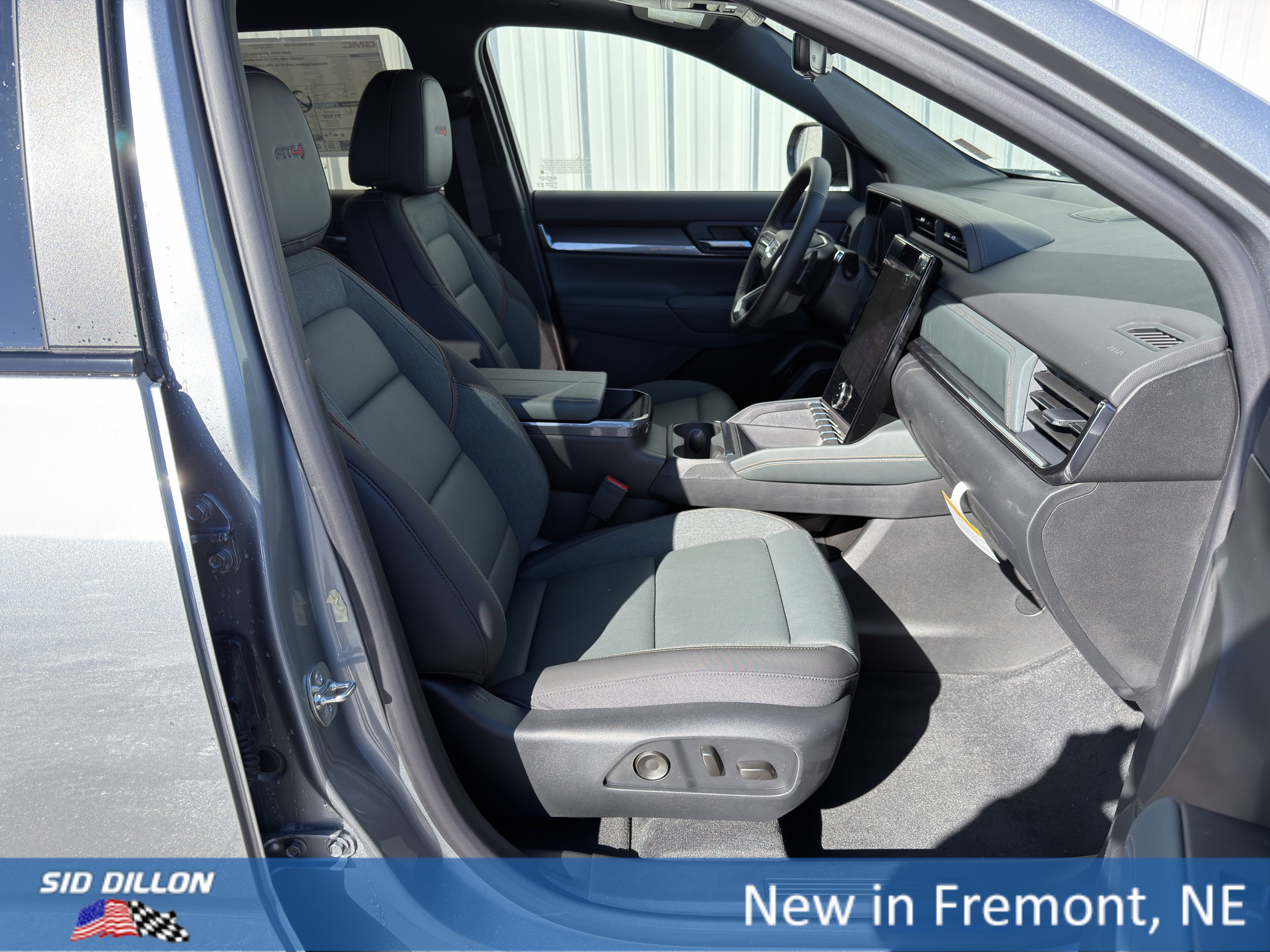 2026 GMC Terrain AT4 - Photo 18