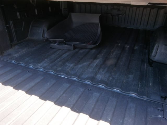 Used 2020 SILVER ICE METALLIC Chevrolet LT Trail Boss image 13